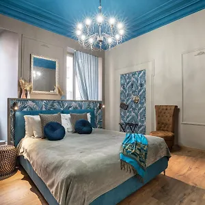 Heritage Miracle Apartment